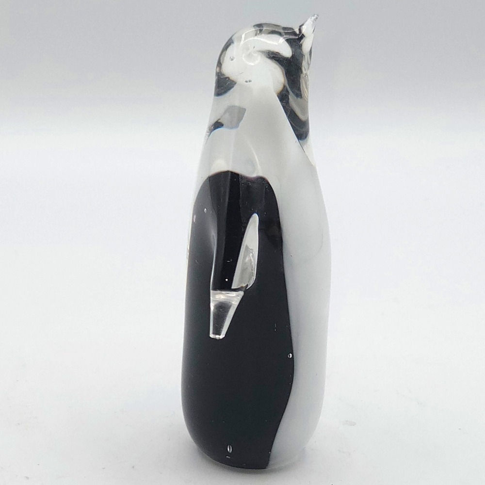 Vtg PENGUIN ART GLASS Hand Blown PAPERWEIGHT Figurine 4.5"‎ Tall - Picture 3 of 6